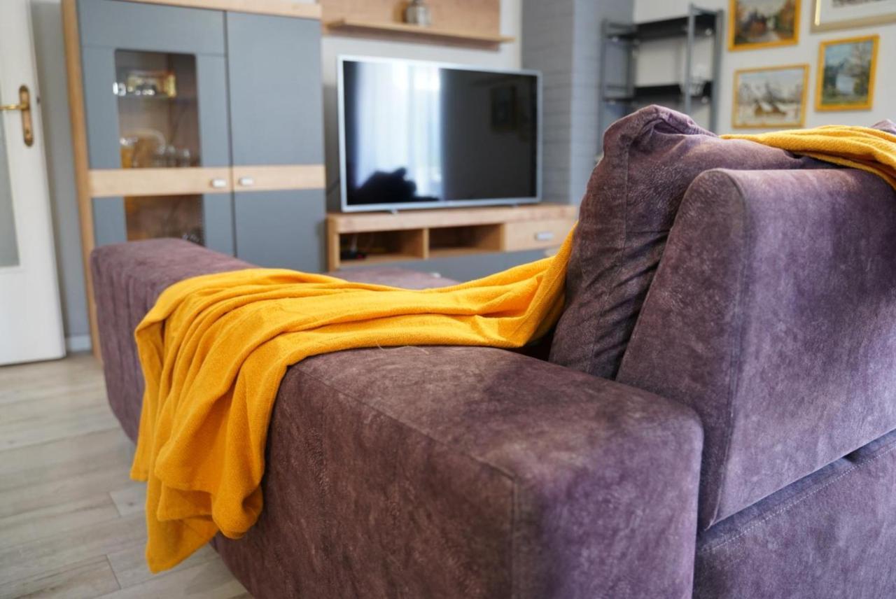 Apartment For 6 + Free Parking Place Задар Екстер'єр фото